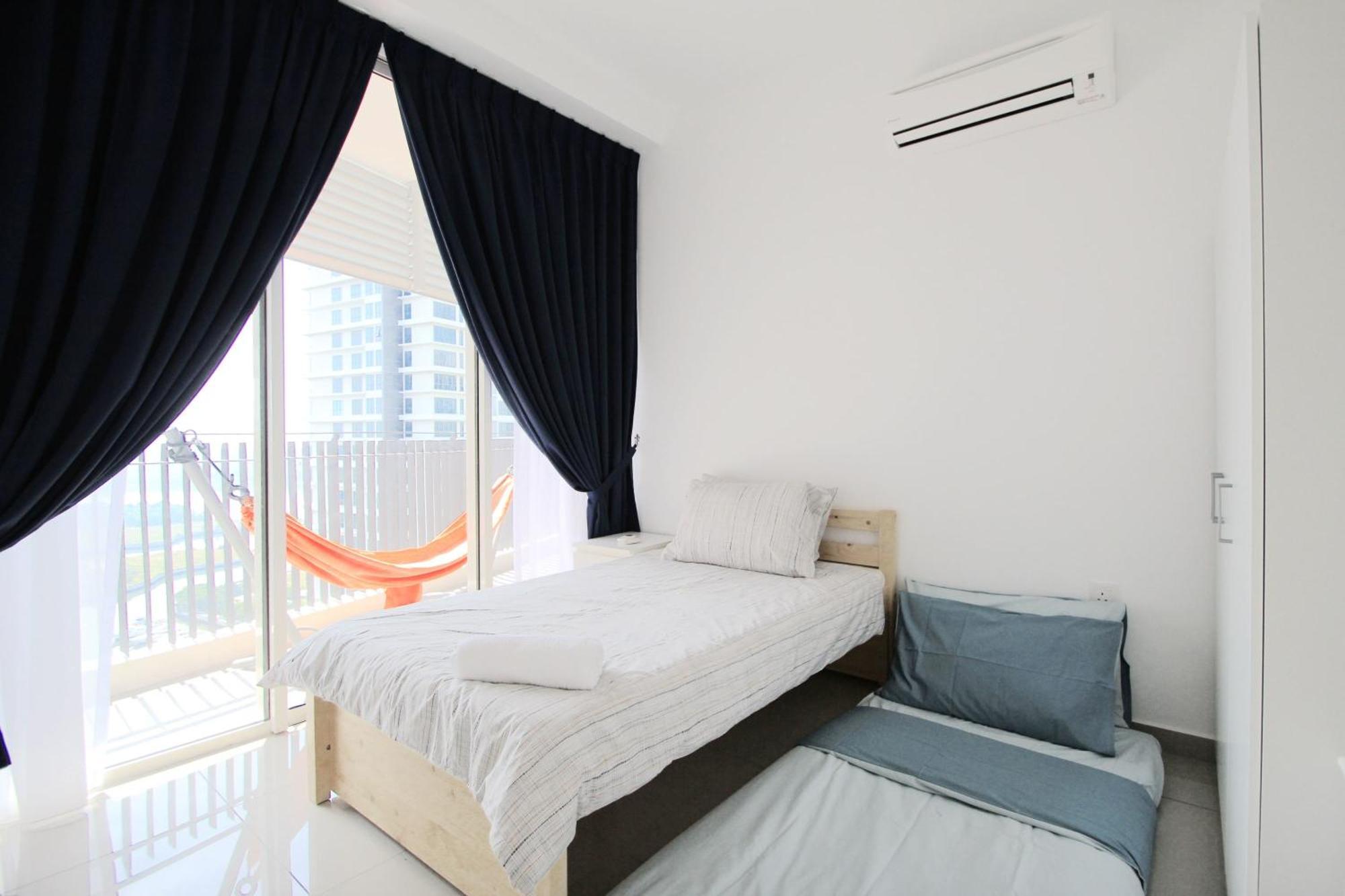 Cozy, High-Floor 2Br Apt Near Legoland Nusajaya (Iskandar Puteri) Exterior photo